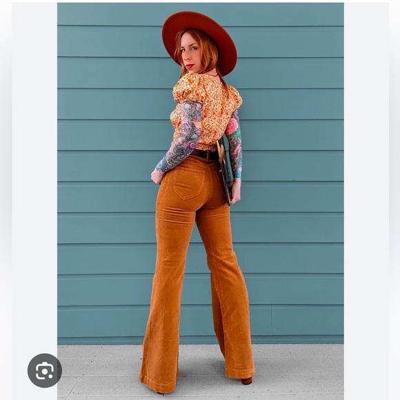 Rollas Eastcoast Flare Tan Corduroy Pants - Picture 10 of 12